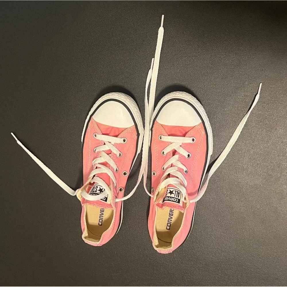Converse Chuck Taylor All Star Kids 3 Pink Low Top Canvas 3J238